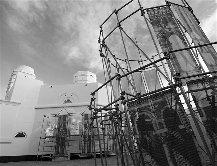 p2010 02 d200 0077m